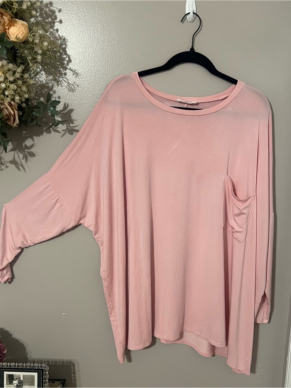 Zenana Outfitters Blush Pink Relaxed Long-Sleeve Pocket Top